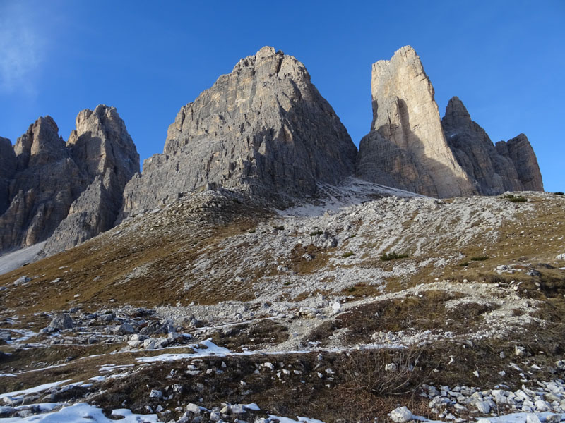 ai piedi delle....Tre Cime di Lavaredo